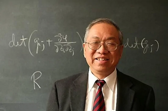丘成桐曾被国际数学大师唐纳森誉为本世纪里最有影响力的数学家之一，在哈佛更是被人称之为一个人就是一个数 ...