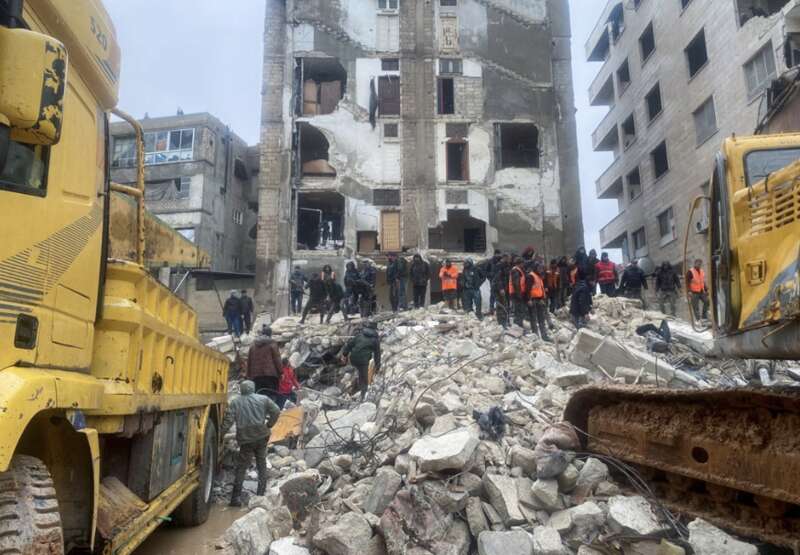 叙利亚北部、中西部等多地房屋垮塌 2.jpg