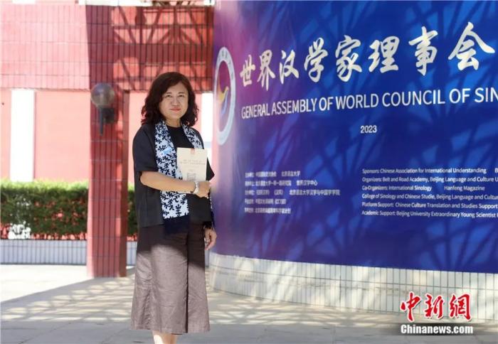 泰国汉学家谢玉冰在北京参加世界汉学家理事会大会
