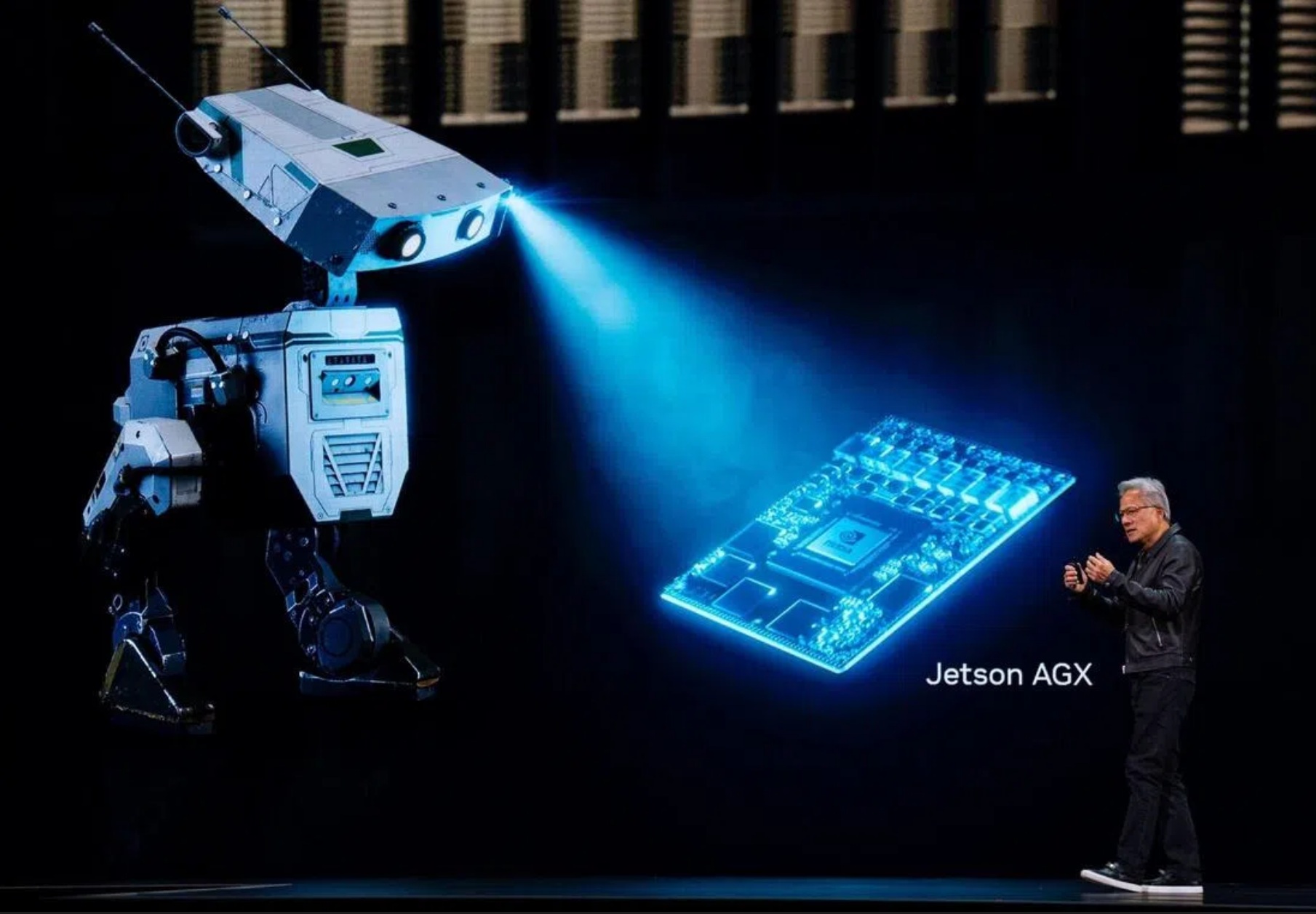 首届英伟达开发者大会周二在华盛顿举行，黄仁勋在会上发表主题演讲