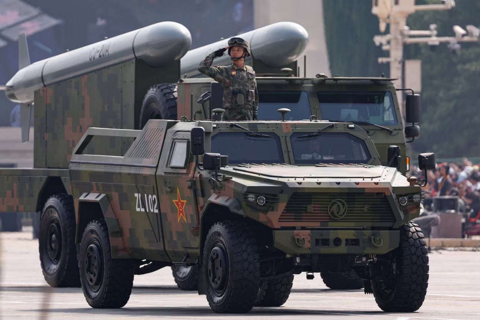 北京举行阅兵式，纪念二战结束80周年